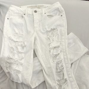 White American Eagle Jeans
